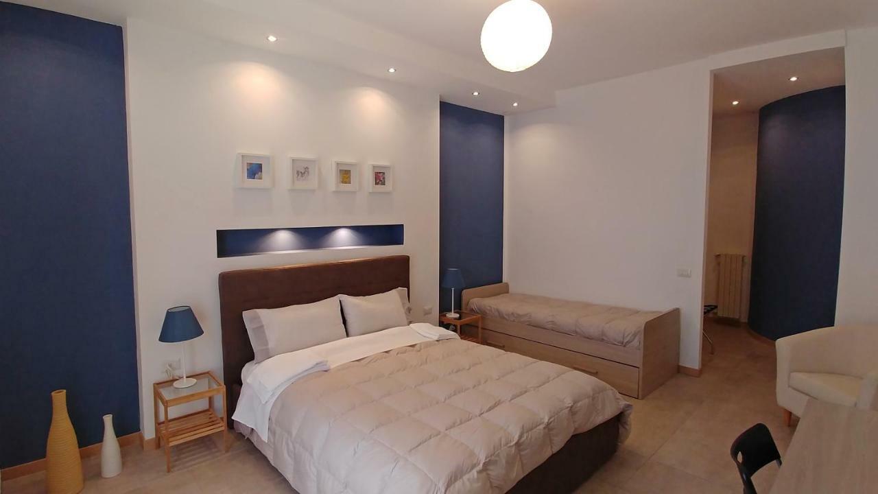 蒙特罗萨皮斯纳住宿加早餐旅馆 Castronno 外观 照片